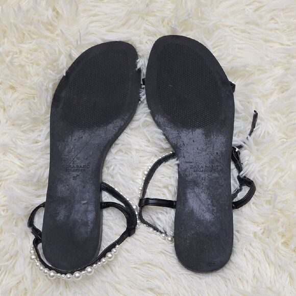Zara Black Sandals with Metallic Embellishments - Picture 7 of 7